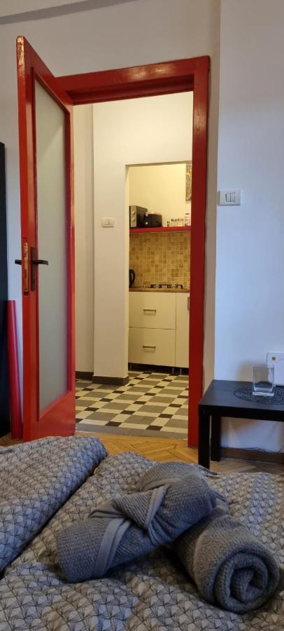 Alt Studio Apartment Bucharest Exterior photo