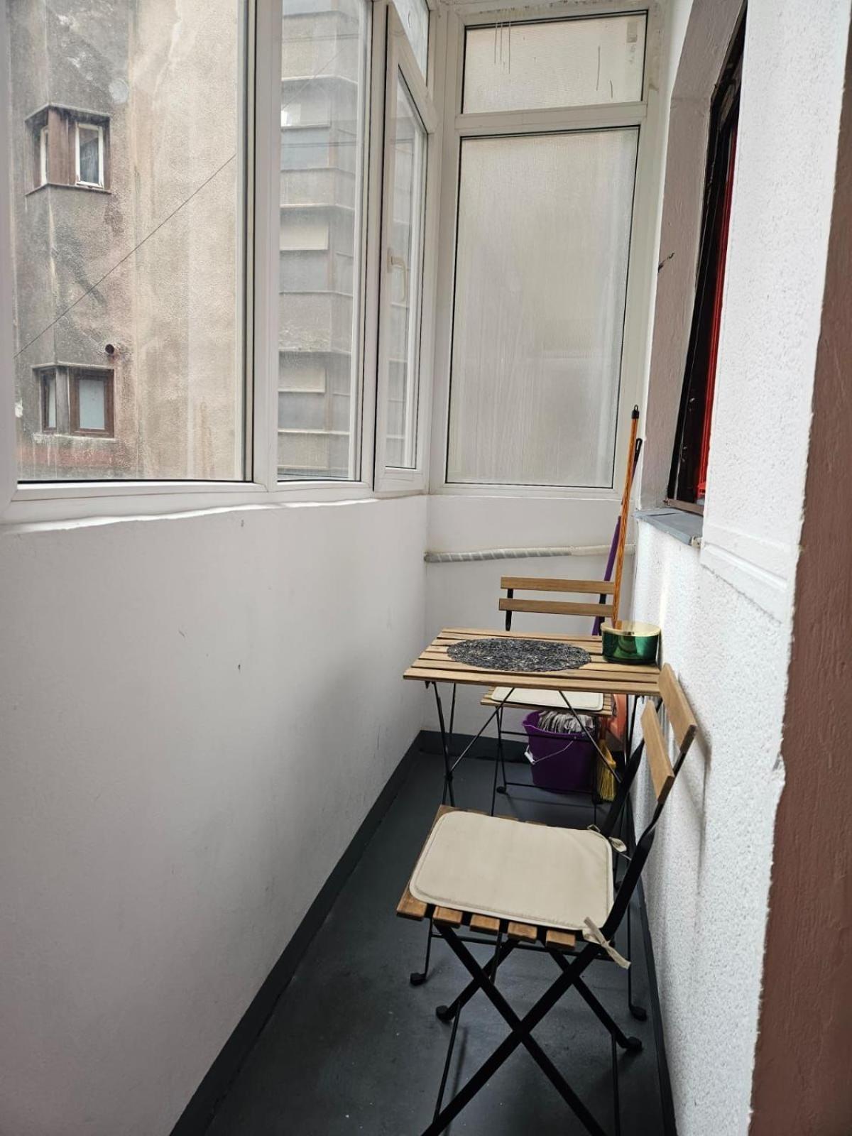 Alt Studio Apartment Bucharest Exterior photo